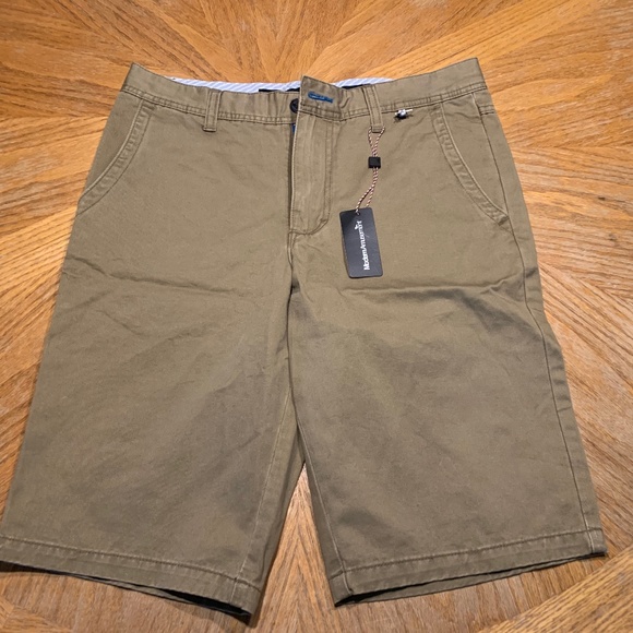 Modern Amusement Shorts Size 30 - Picture 1 of 3